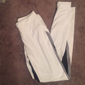 PINK Victoria's Secret Pants - VS Sport Leggings PINK Victoria's Secret Pants - VS Sport Leggings